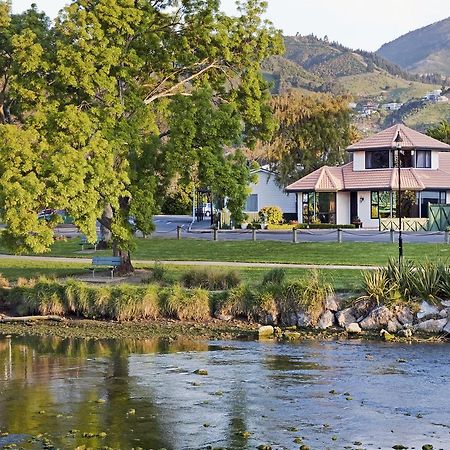 Riverside Villa - In The City By The River! 纳尔逊 外观 照片